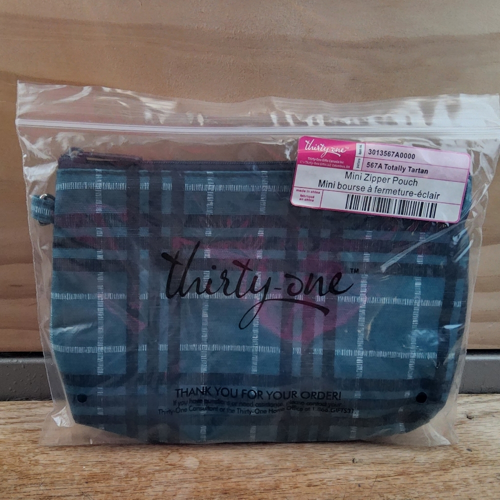 Thirty-One mini zipper pouch